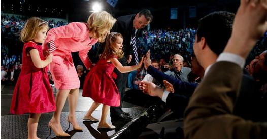 Le confessioni della figlia fanno tremare il senatore Ted Cruz: