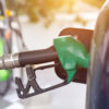 Prezzi carburanti: costante calo di benzina e gasolio alla pompa