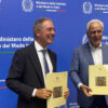 Sviluppo banda ultra larga, Urso e Giani firmano addendum all’accordo di programma del piano della Toscana