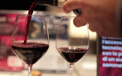 Novità a tavola: arriva il Sommelier virtuale che propone il vino giusto per i piatti scelti