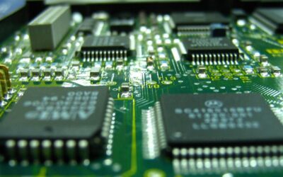 Boom del mercato dei chip spinto dall’Intelligenza artificiale, il balzo record +18%