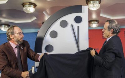 Orologio dell’Apocalisse, le lancette si spostano: mancano 89 secondi alla fine del mondo