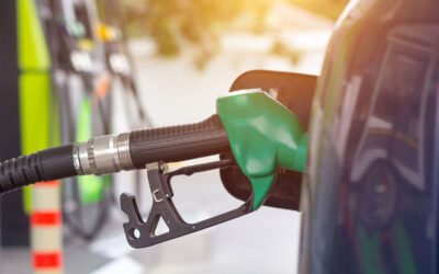 Carburanti: Mimit, seconda settimana di ribassi per benzina e diesel