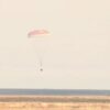 Il video della Soyuz MS-26 che rientra dallo spazio, atterraggio in Kazakistan