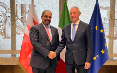 Italia-Bahrein: Urso incontra ministro Economia Al Khalifa, rafforzare gli investimenti nel digitale, IA e Quantum