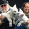 George R.R. Martin incontra i metalupi: l'autore del "Trono di Spade" e le sue creature simbolo