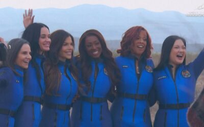 Blue Origin, missione compiuta: per 11 minuti Lady Bezos e 5 vip portano il glamour nello spazio