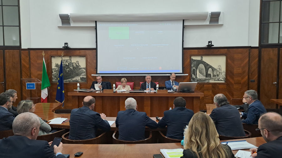 Tlc: tavolo al Mimit, presentato primo pacchetto misure per 629 milioni