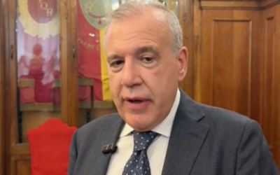 Lavoro nell’era AI, i sindacati: “I vecchi contratti sono basati su strutture dell’altro secolo”