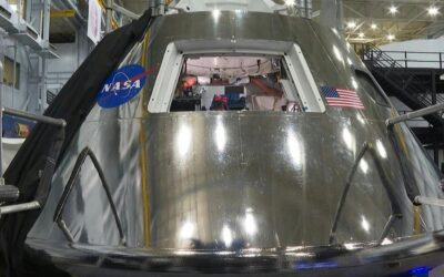 Artemis II, dentro il simulatore della capsula Orion prima del rientro sulla Terra