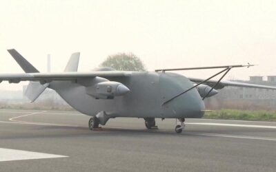 Cina, primo volo per il drone cargo da 7 tonnellate: le immagini